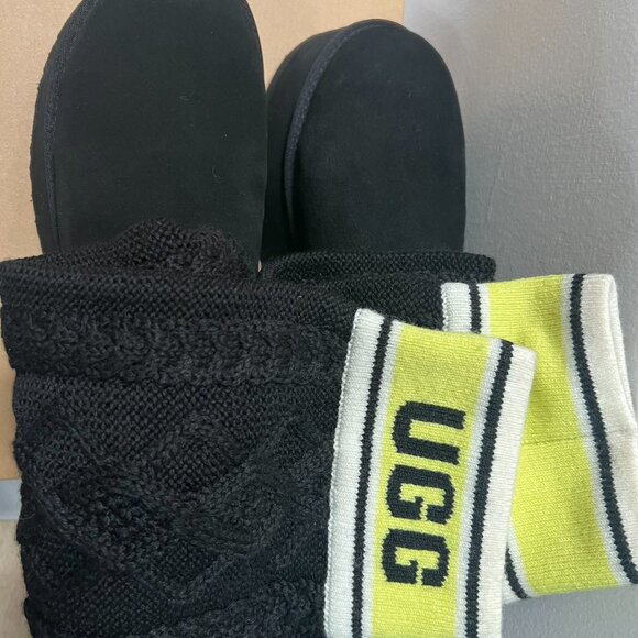 UGG Classic Sweater Letter Boot - Picture 7 of 7